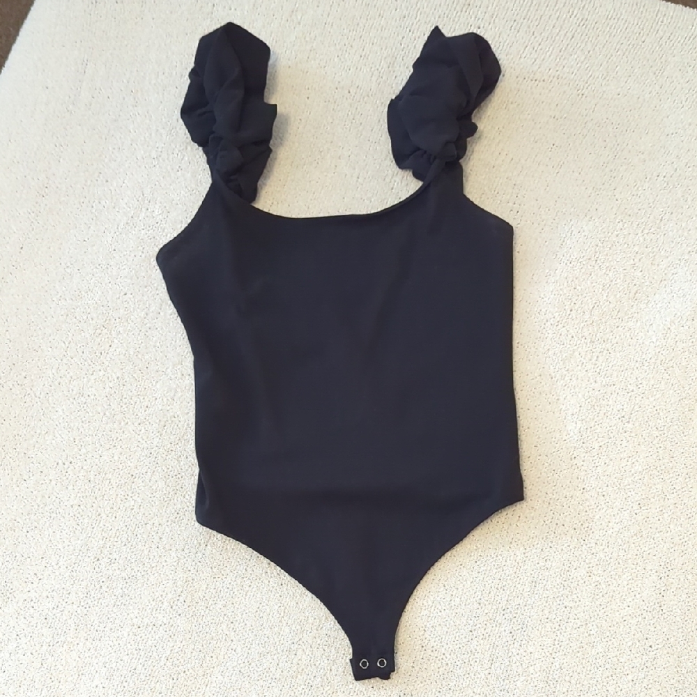 Express Elegant Black Bodysuit with Ruffled Straps